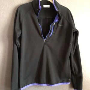 Large lightweight Columbia Pullover